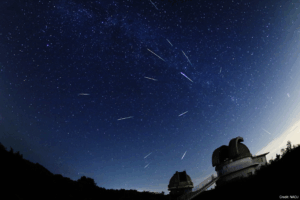 ペルセウス座流星群がピークを迎えます