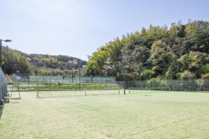 テニス × 温泉 × グルメ＝秋の贅沢