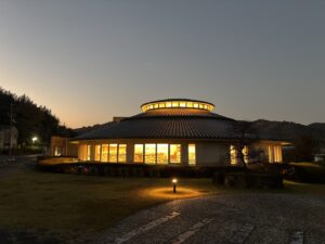 洲本市のおしゃれな図書館📖